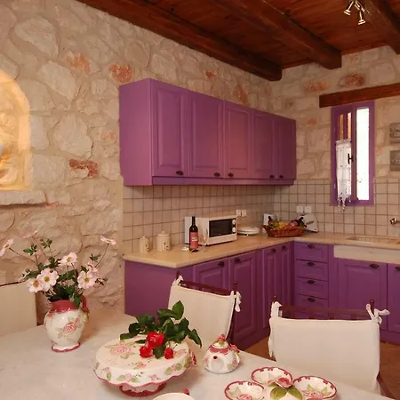 Aresti Luxury Villas